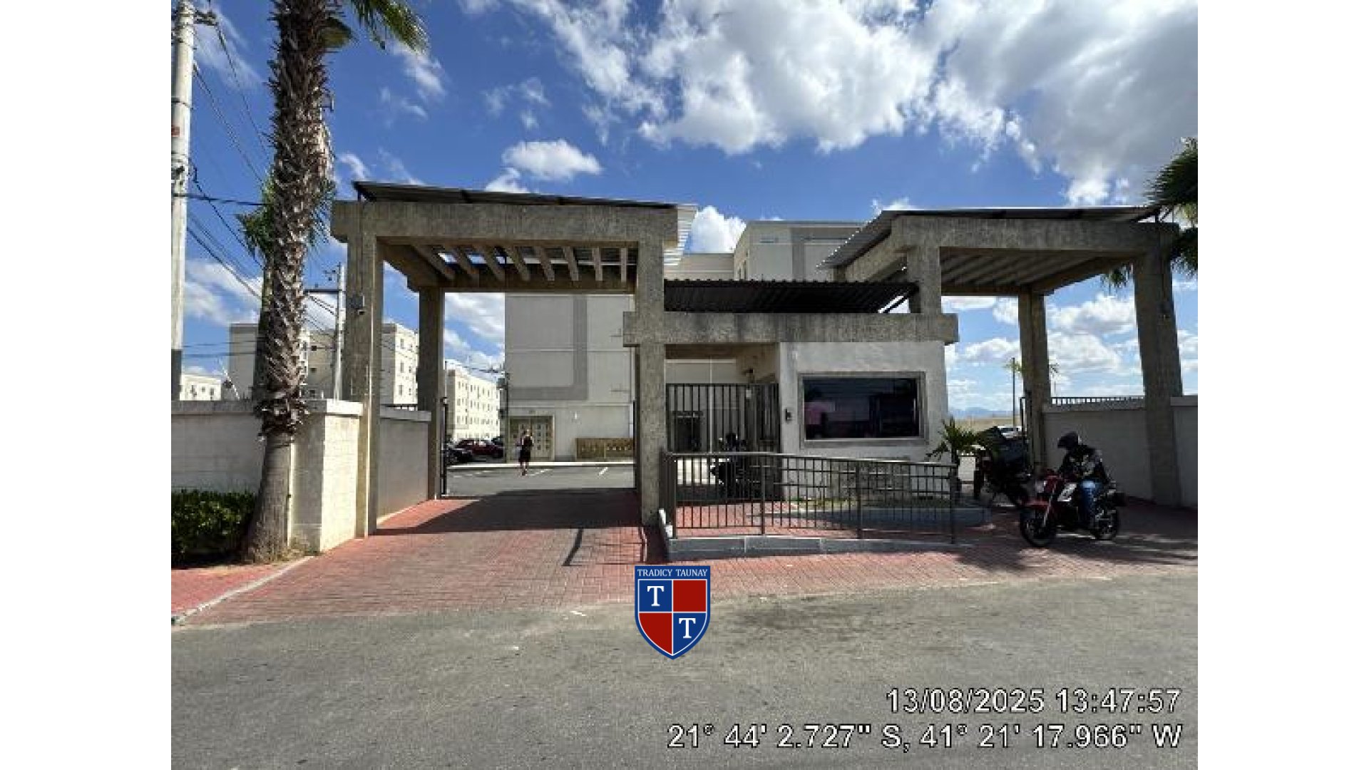 APARTAMENTO em PARQUE PECUARIA