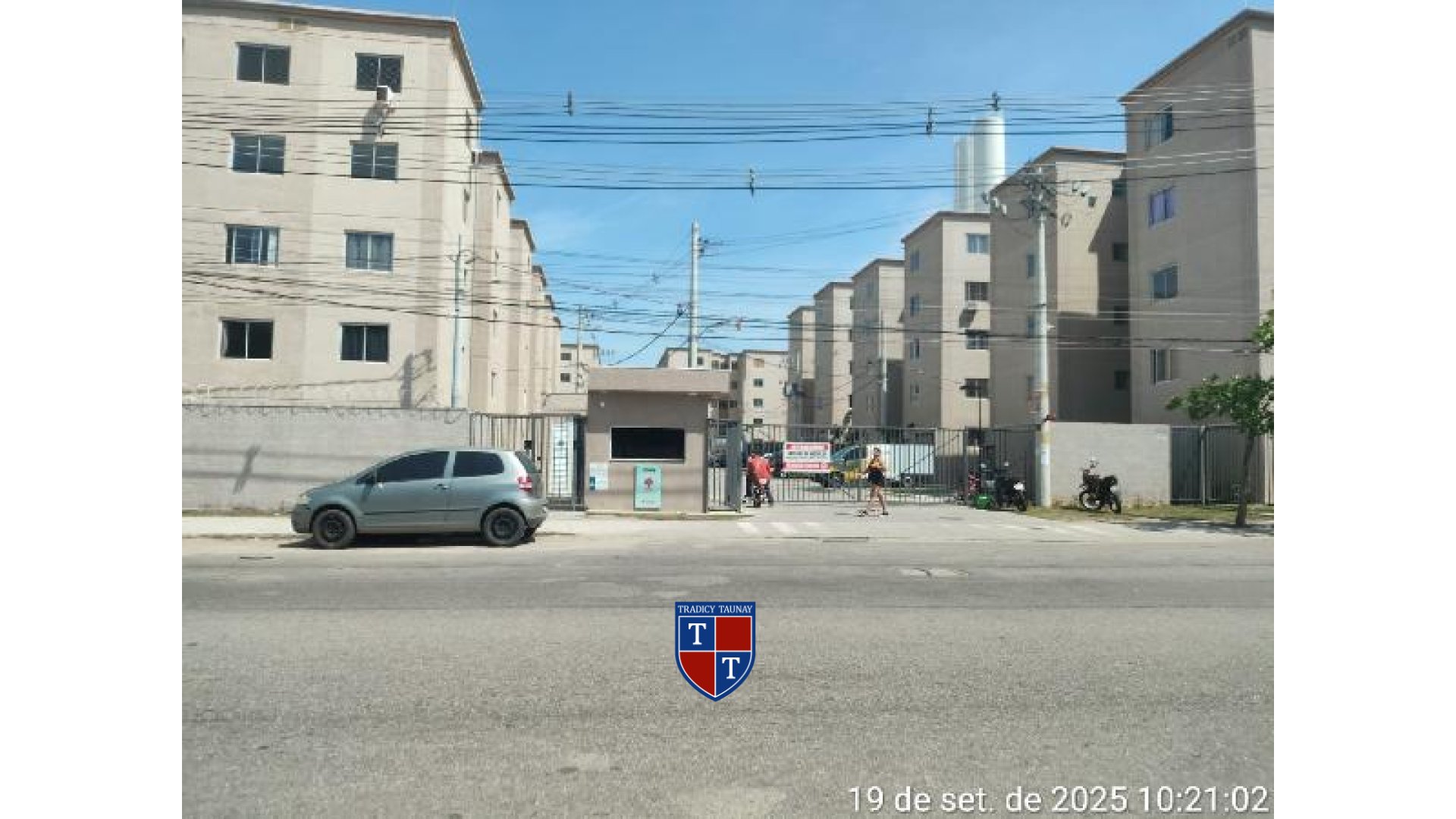 APARTAMENTO em SANTA CRUZ
