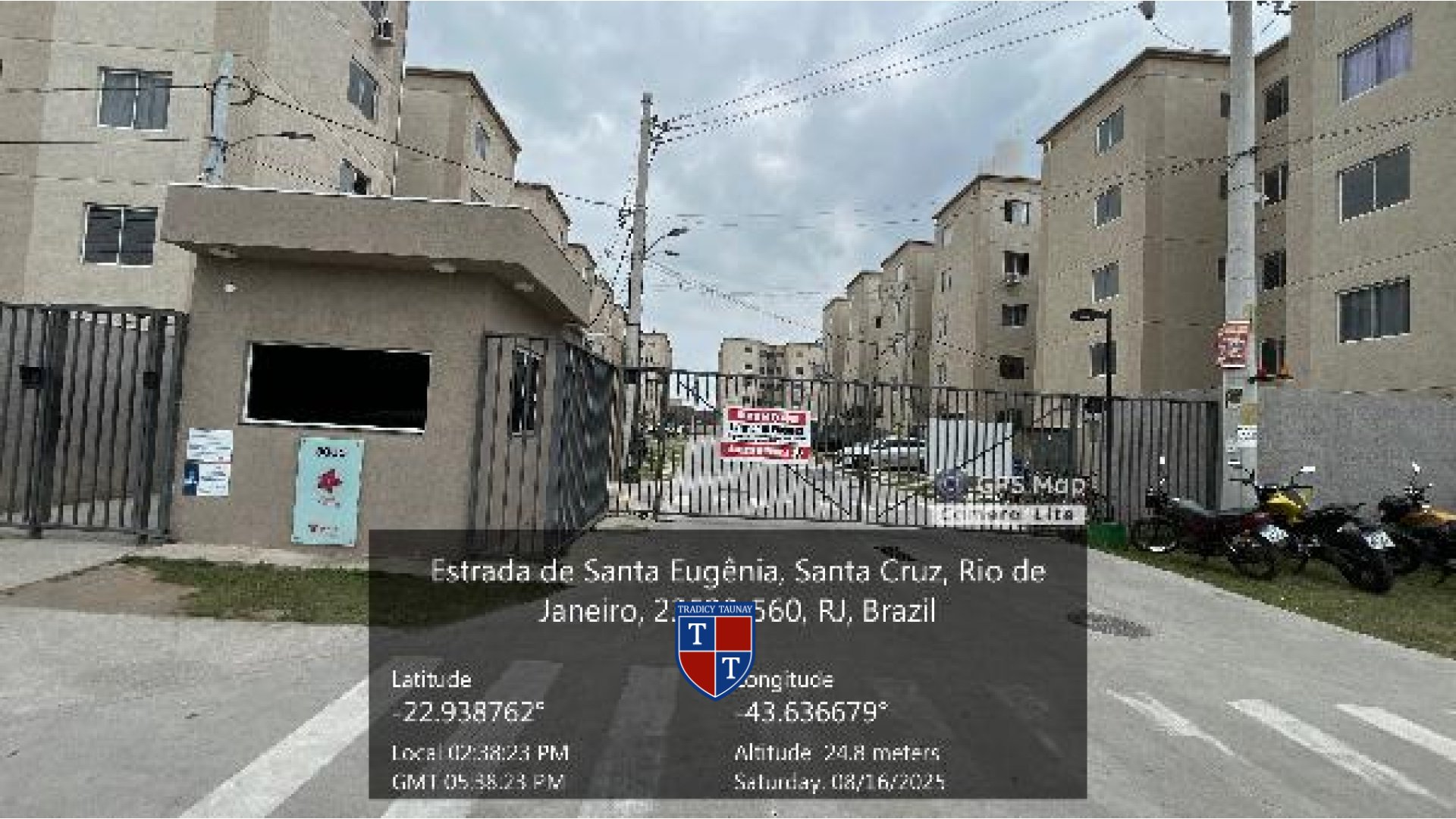 APARTAMENTO em SANTA CRUZ