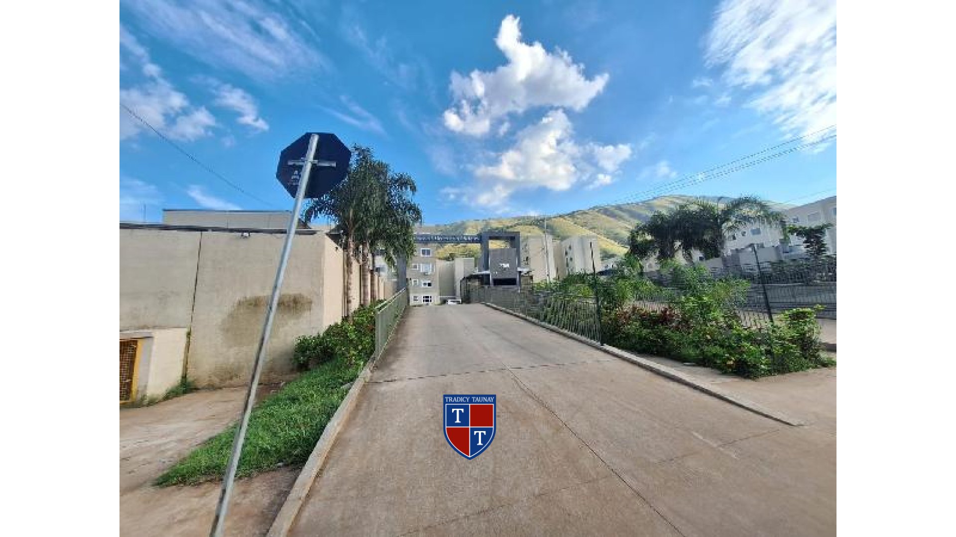 APARTAMENTO em JARDIM NOVA ERA