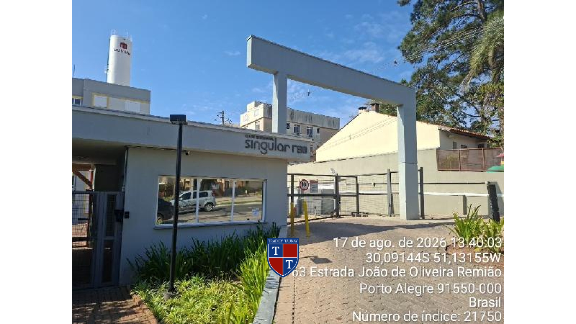 APARTAMENTO em LOMBA DO PINHEIRO