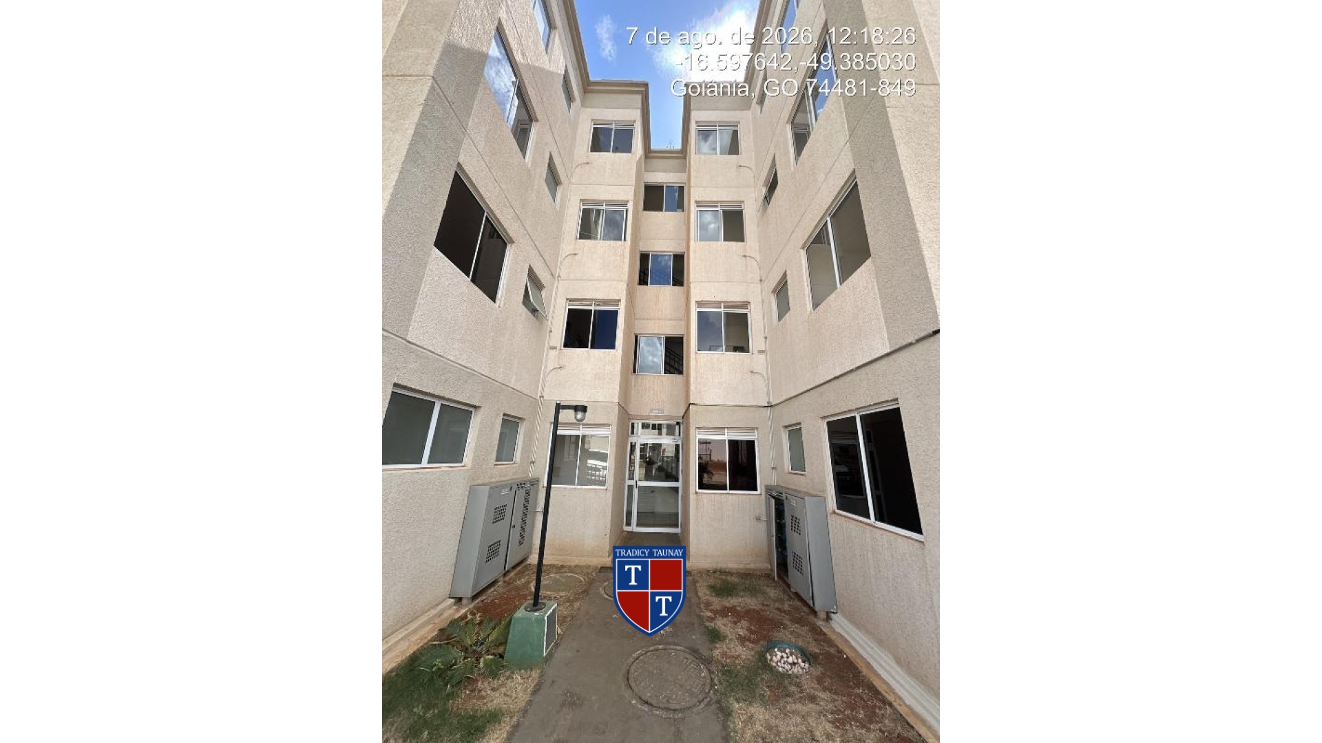 APARTAMENTO em RESIDENCIAL FLORES DO CERRADO