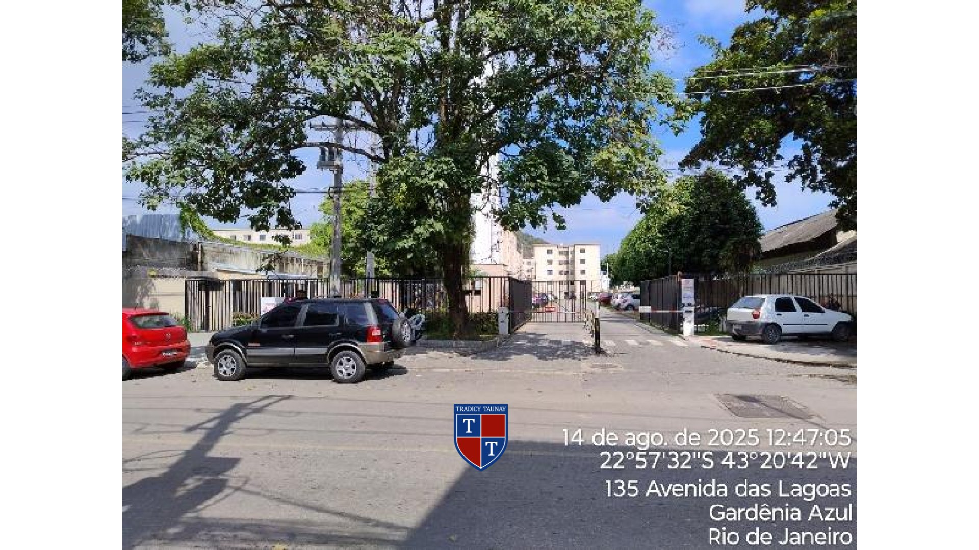 APARTAMENTO em GARDENIA AZUL