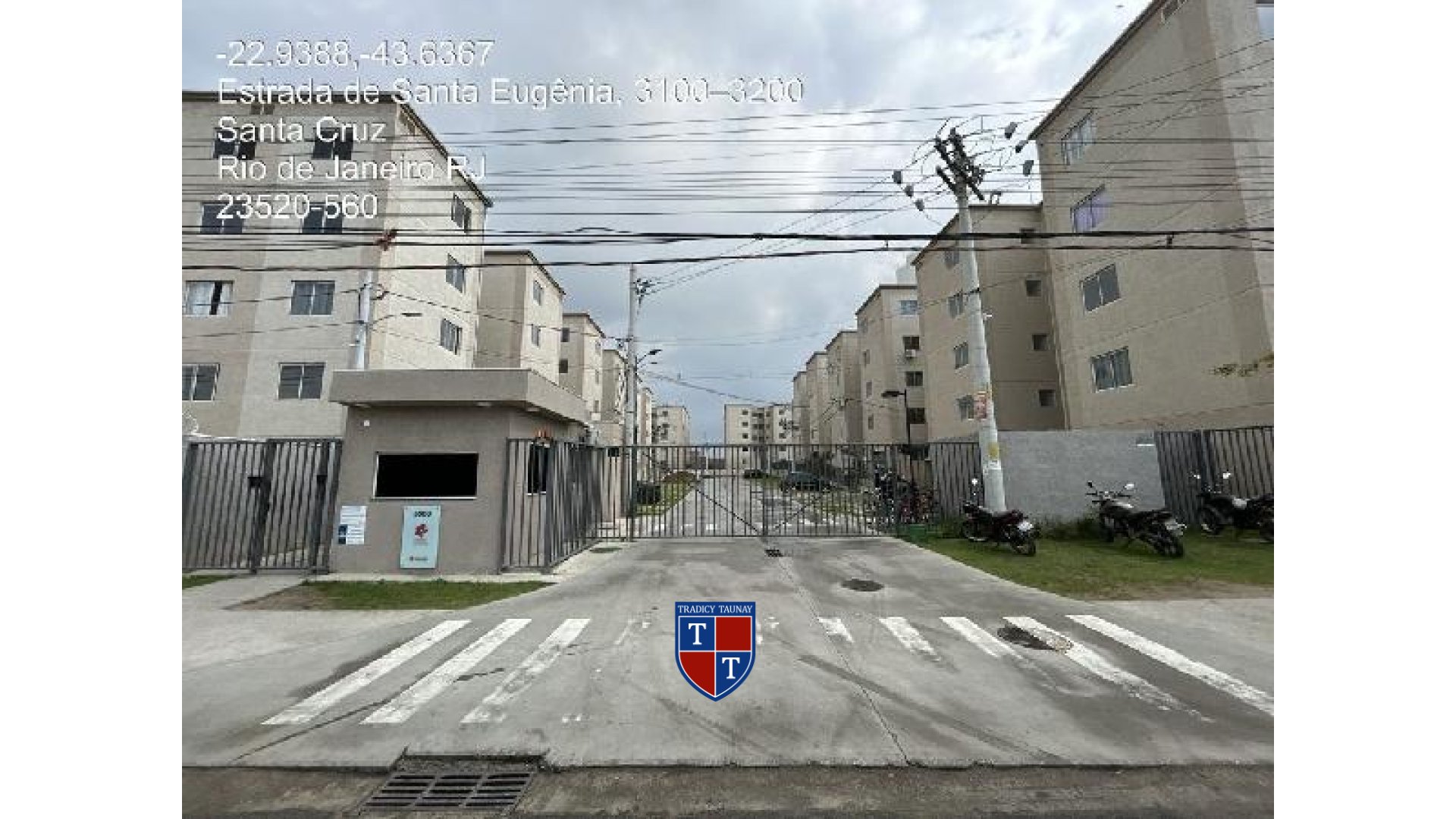 APARTAMENTO em SANTA CRUZ