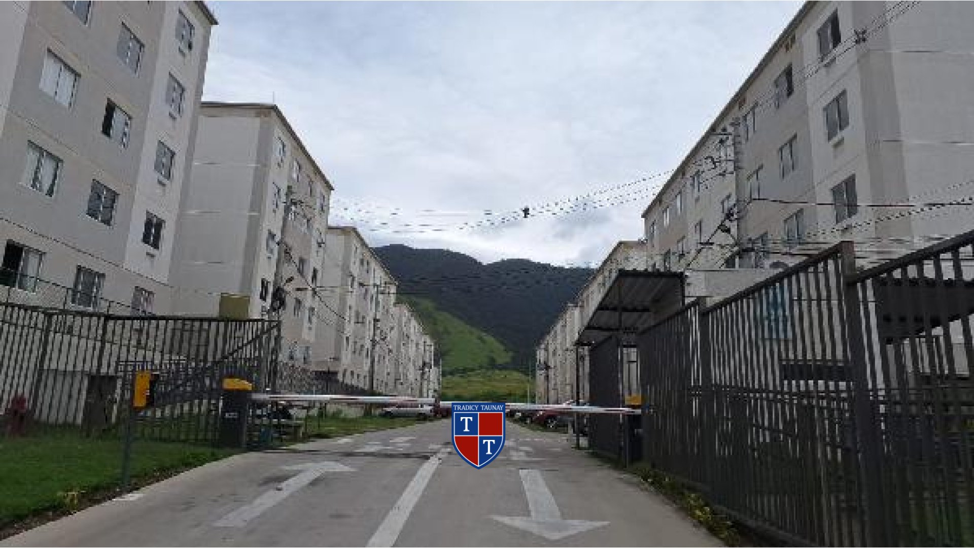APARTAMENTO em CABUCU