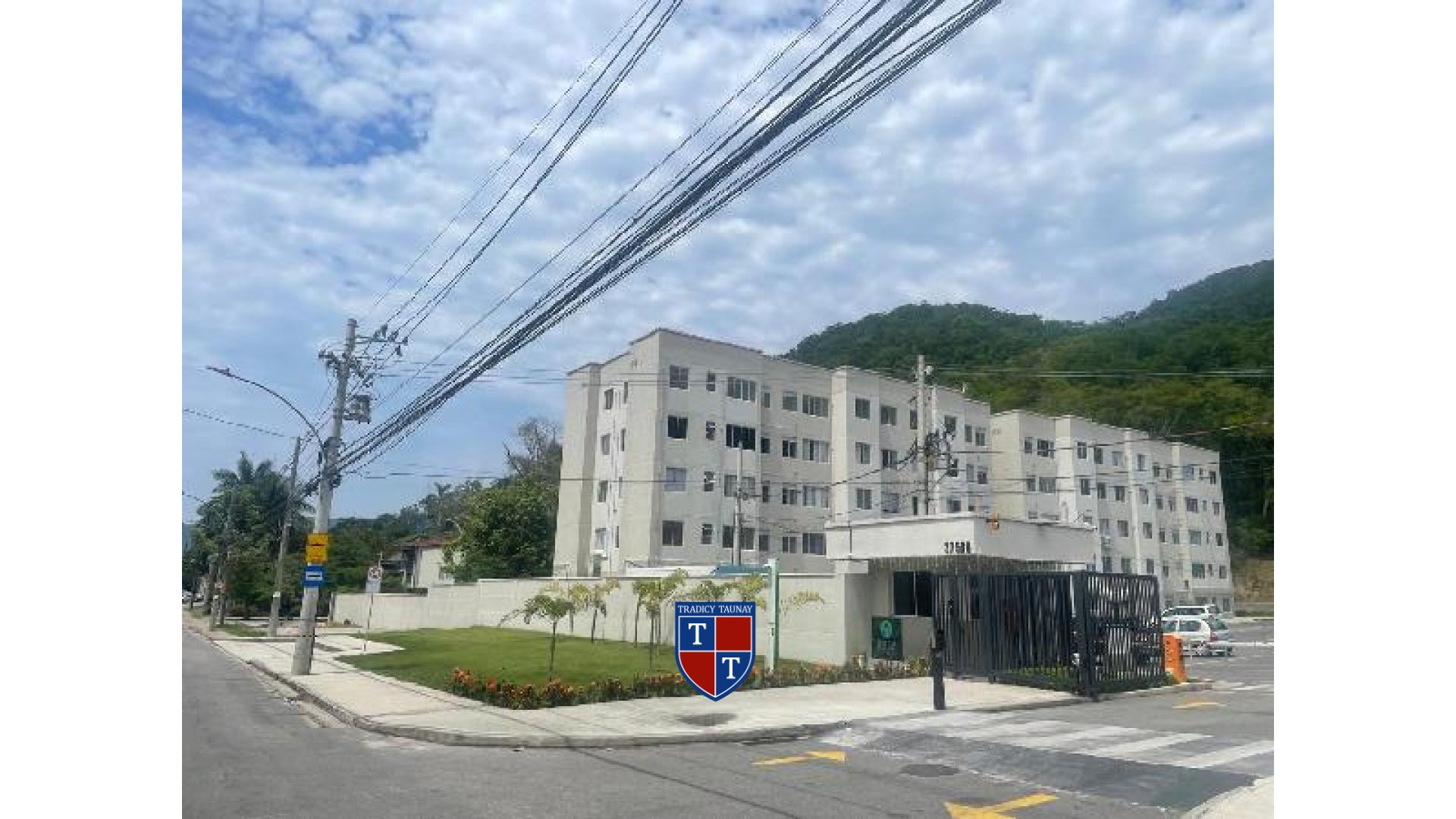 APARTAMENTO em VARGEM GRANDE