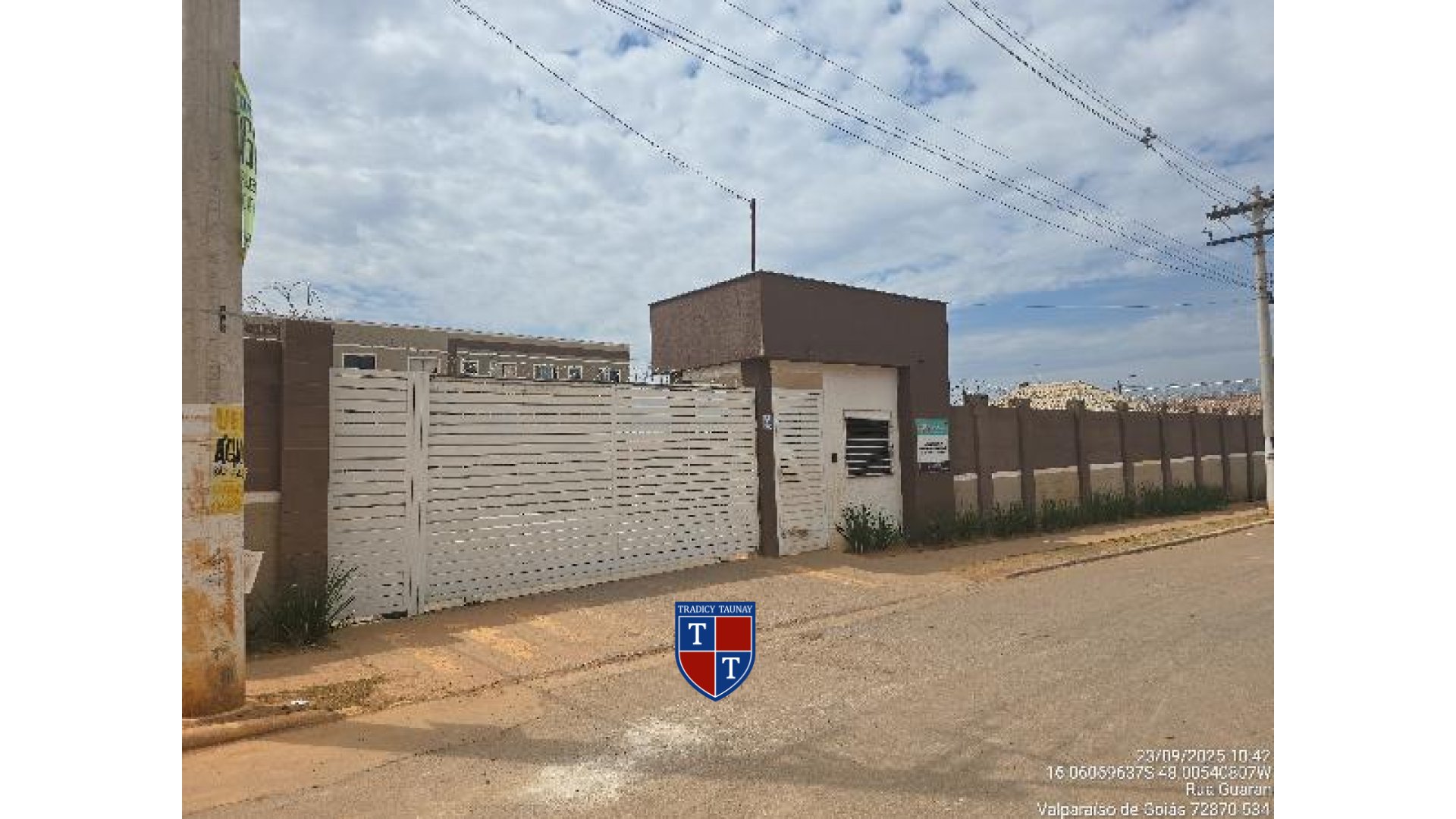 APARTAMENTO em SETOR DE CHACARAS ANHANGUERA C
