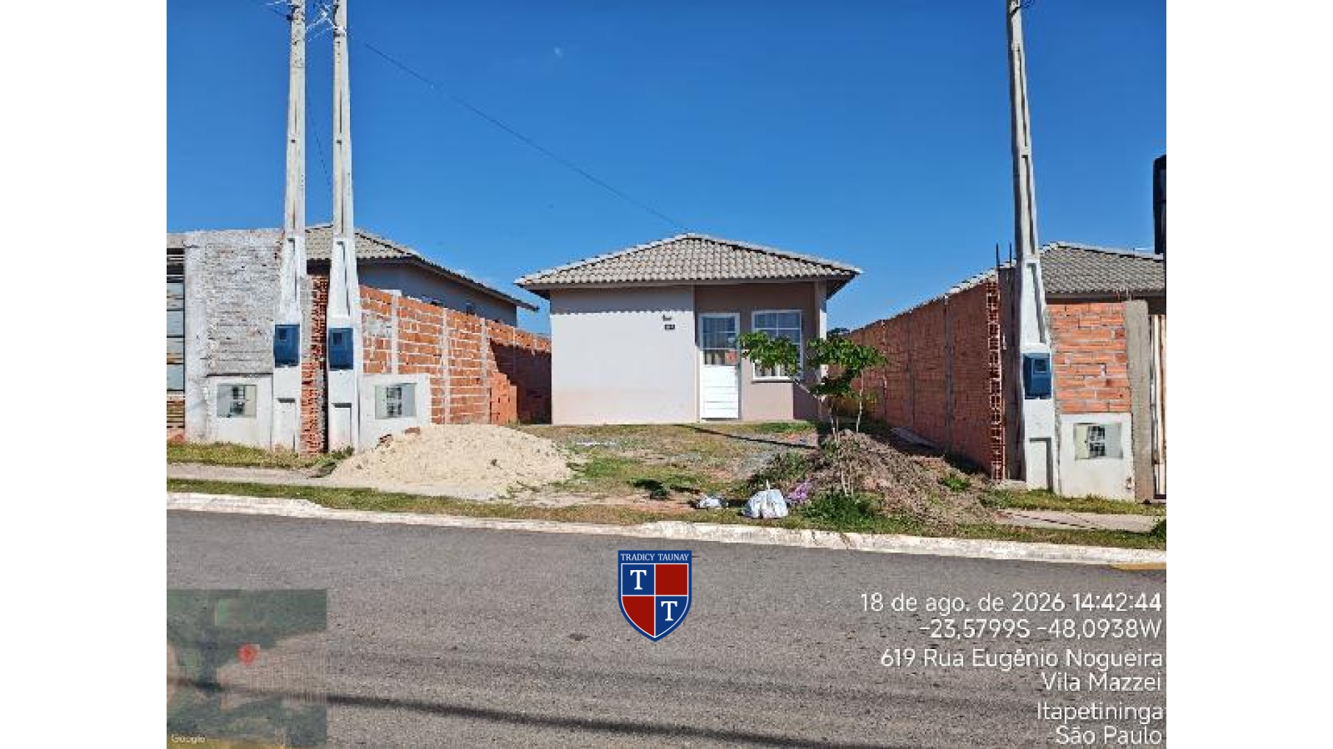 CASA em LOTEAMENTO RESIDENCIAL CRISTOVAO COLOMBO