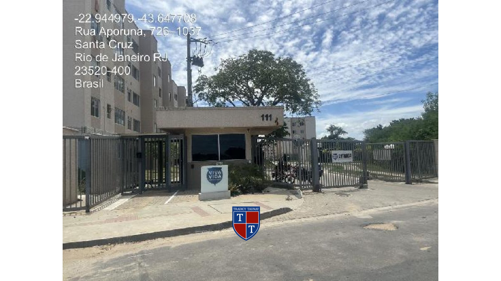 APARTAMENTO em SANTA CRUZ