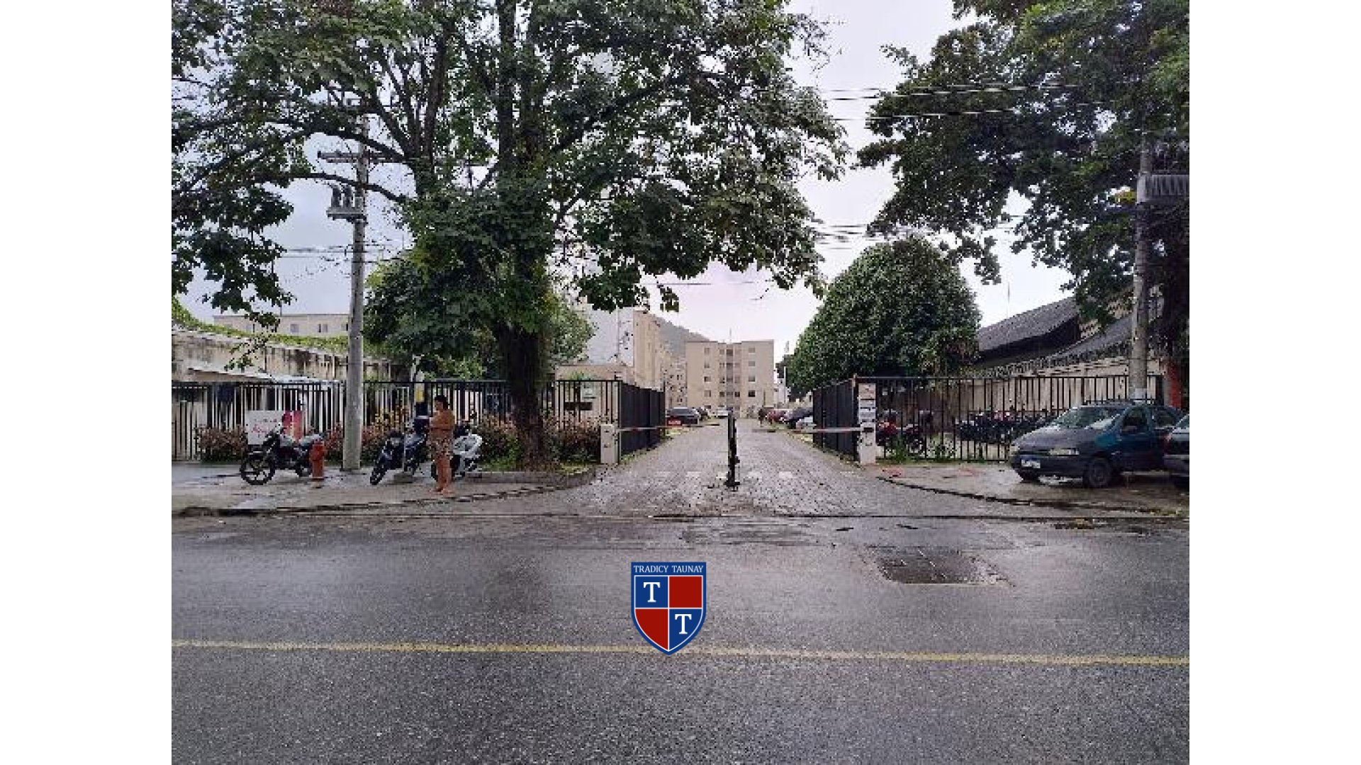 APARTAMENTO em GARDENIA AZUL