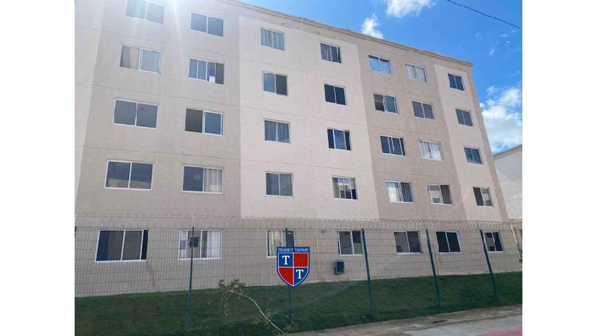 APARTAMENTO em AREIA BRANCA