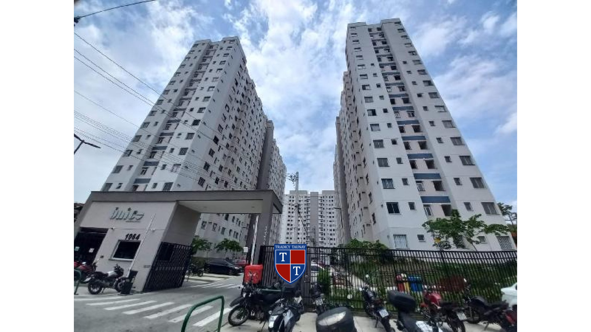 APARTAMENTO em BONSUCESSO