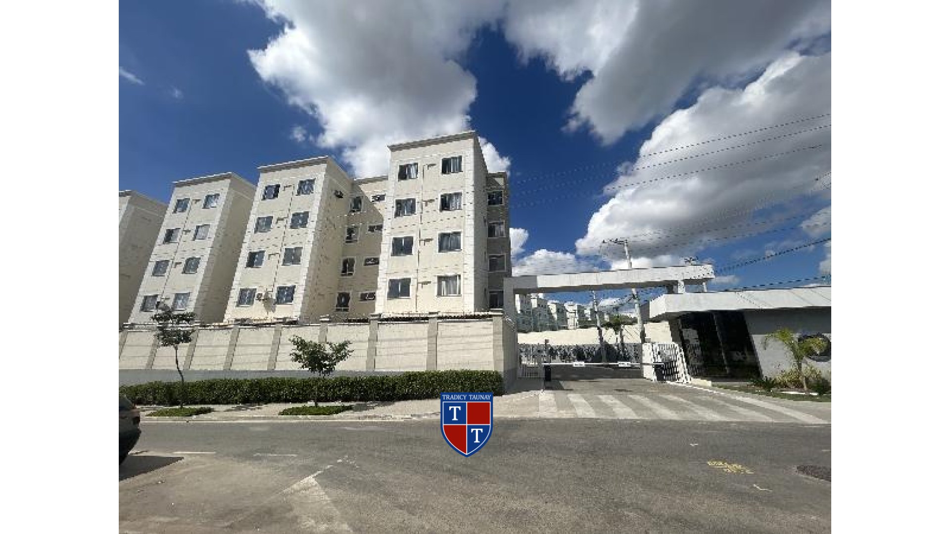 APARTAMENTO em CAMPO GRANDE