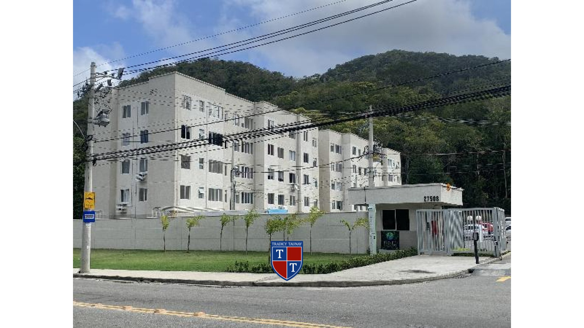 APARTAMENTO em VARGEM GRANDE