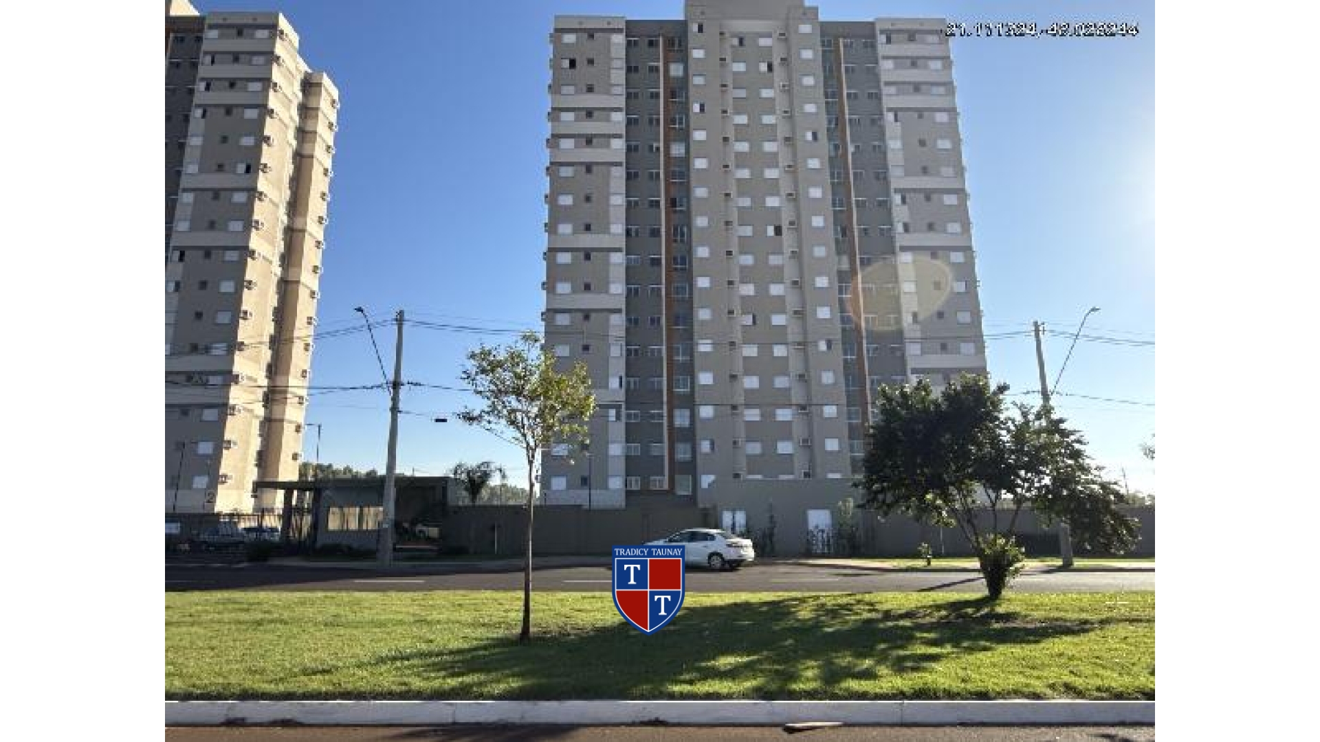APARTAMENTO em JARDIM TERRAS DE SANTA ELISA III