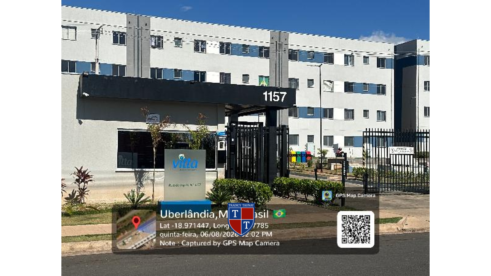 APARTAMENTO em RES PEQUIS