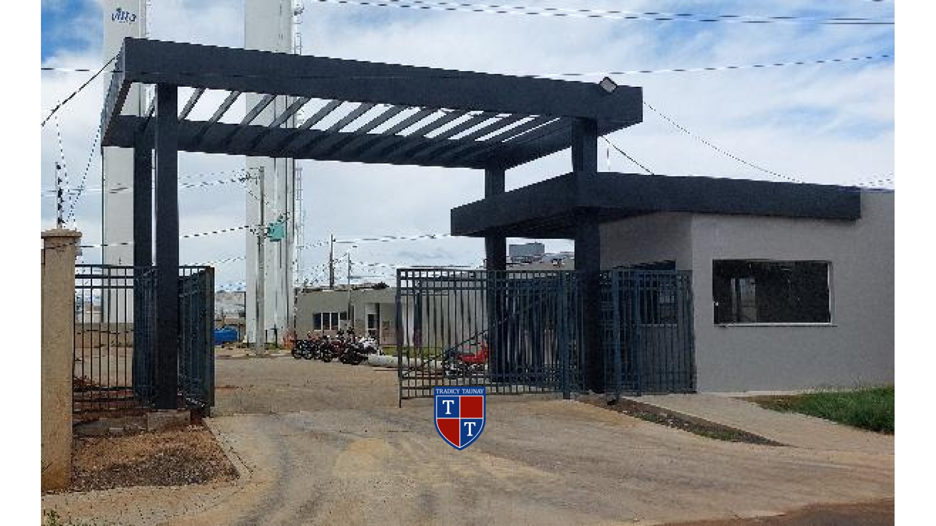APARTAMENTO em JARDIM DO LAGO