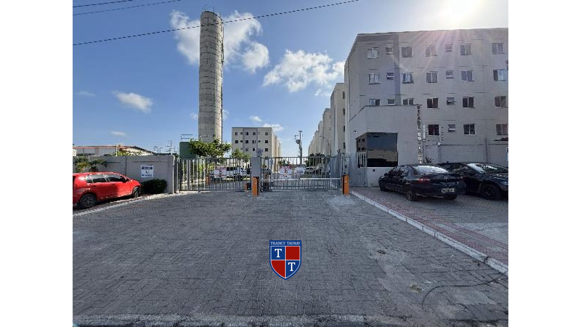 APARTAMENTO em JANGURUSSU