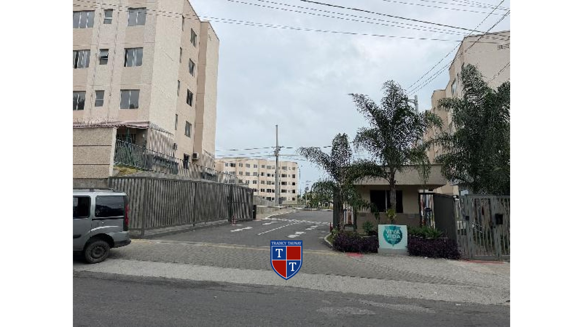 APARTAMENTO em SANTA CRUZ