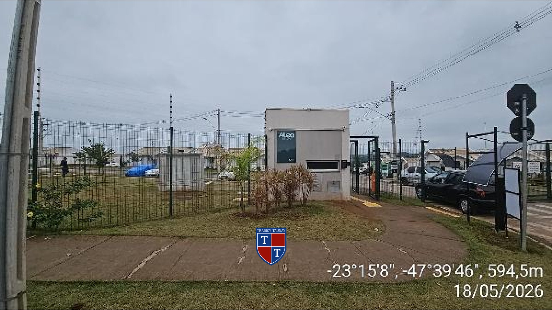 CASA em RESIDENCIAL AGUA BRANCA