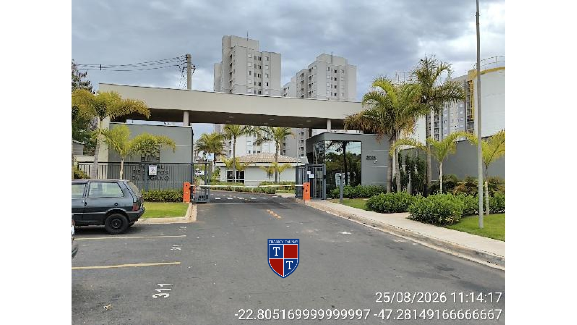 APARTAMENTO em VILA YOLANDA COSTA E SILVA