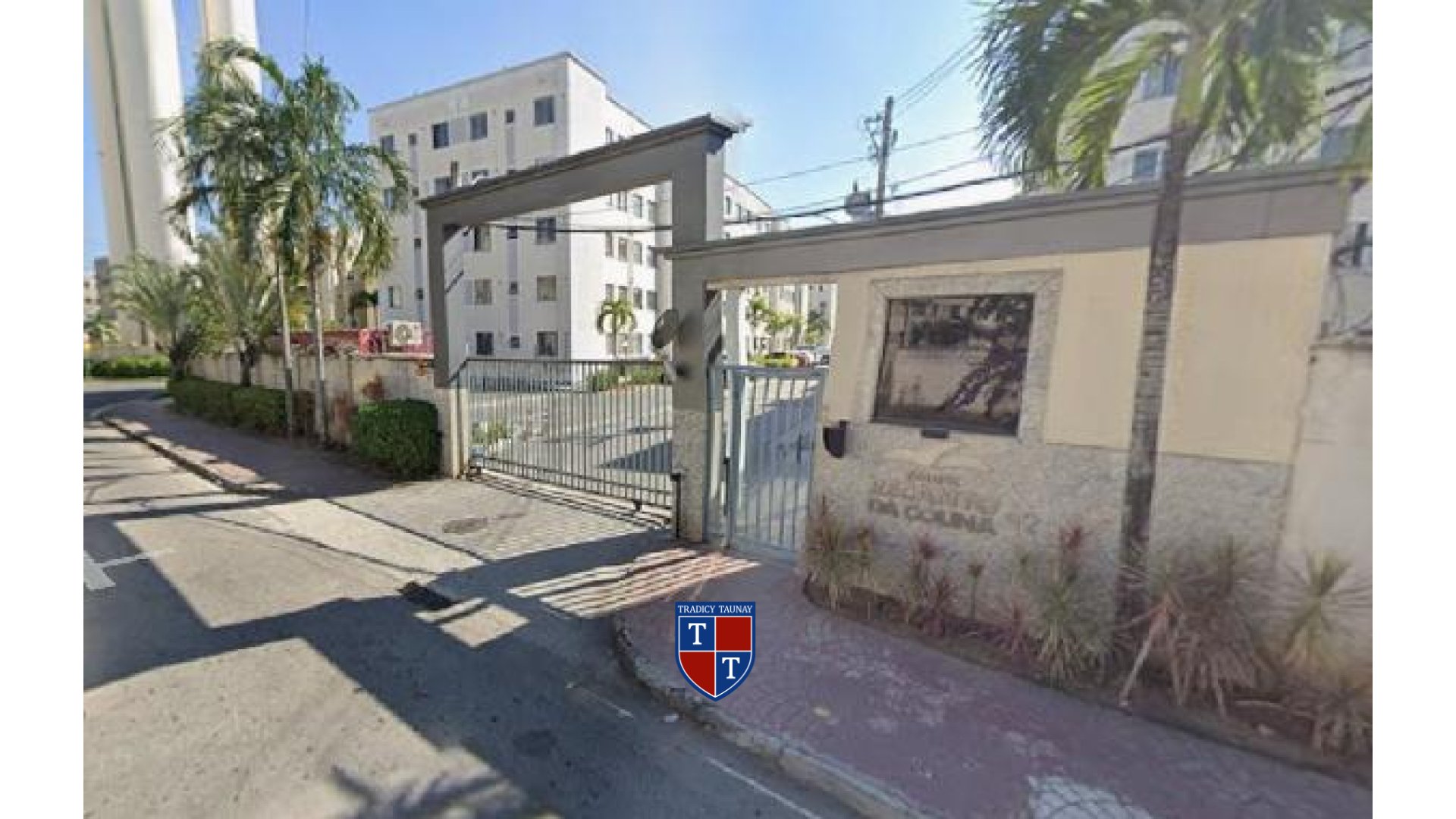 APARTAMENTO em FREG DE SANTA CRUZ