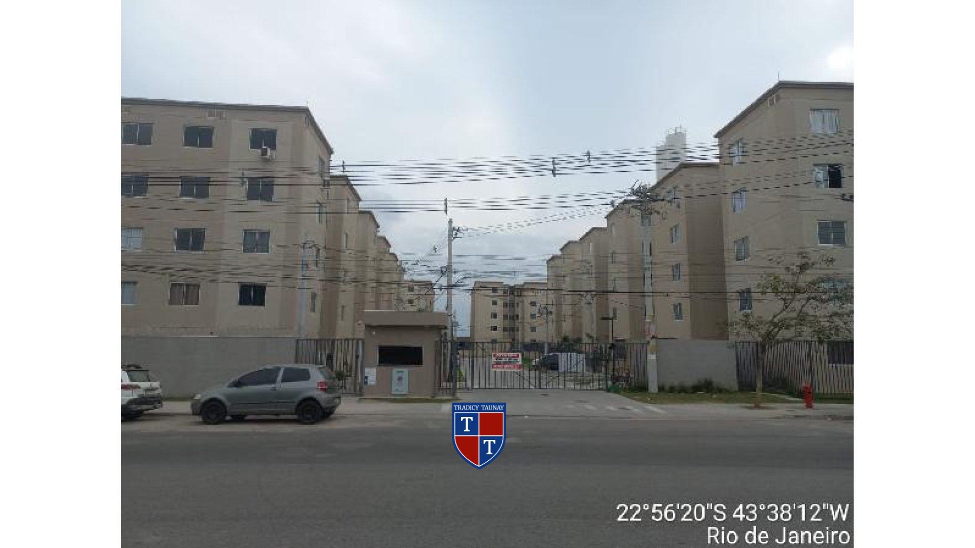 APARTAMENTO em SANTA CRUZ