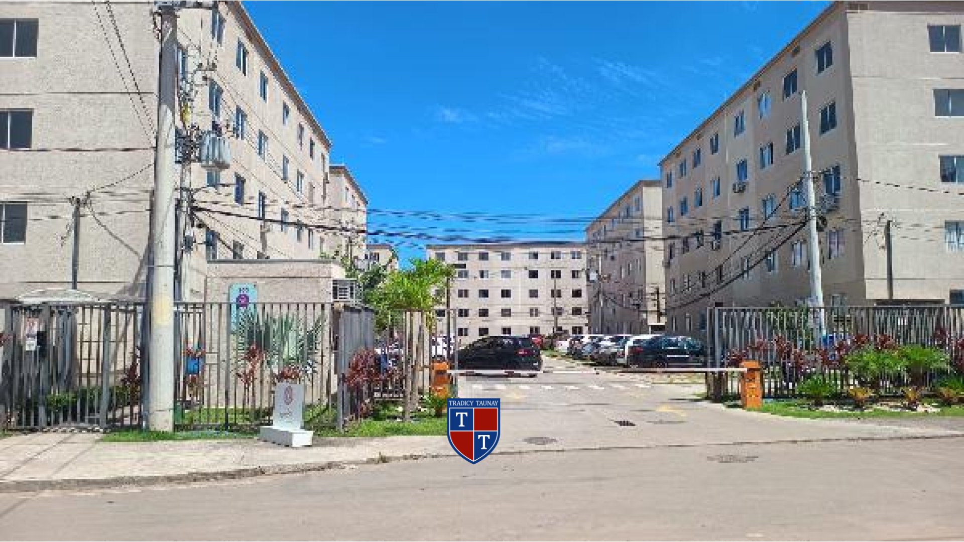 APARTAMENTO em GUARATIBA