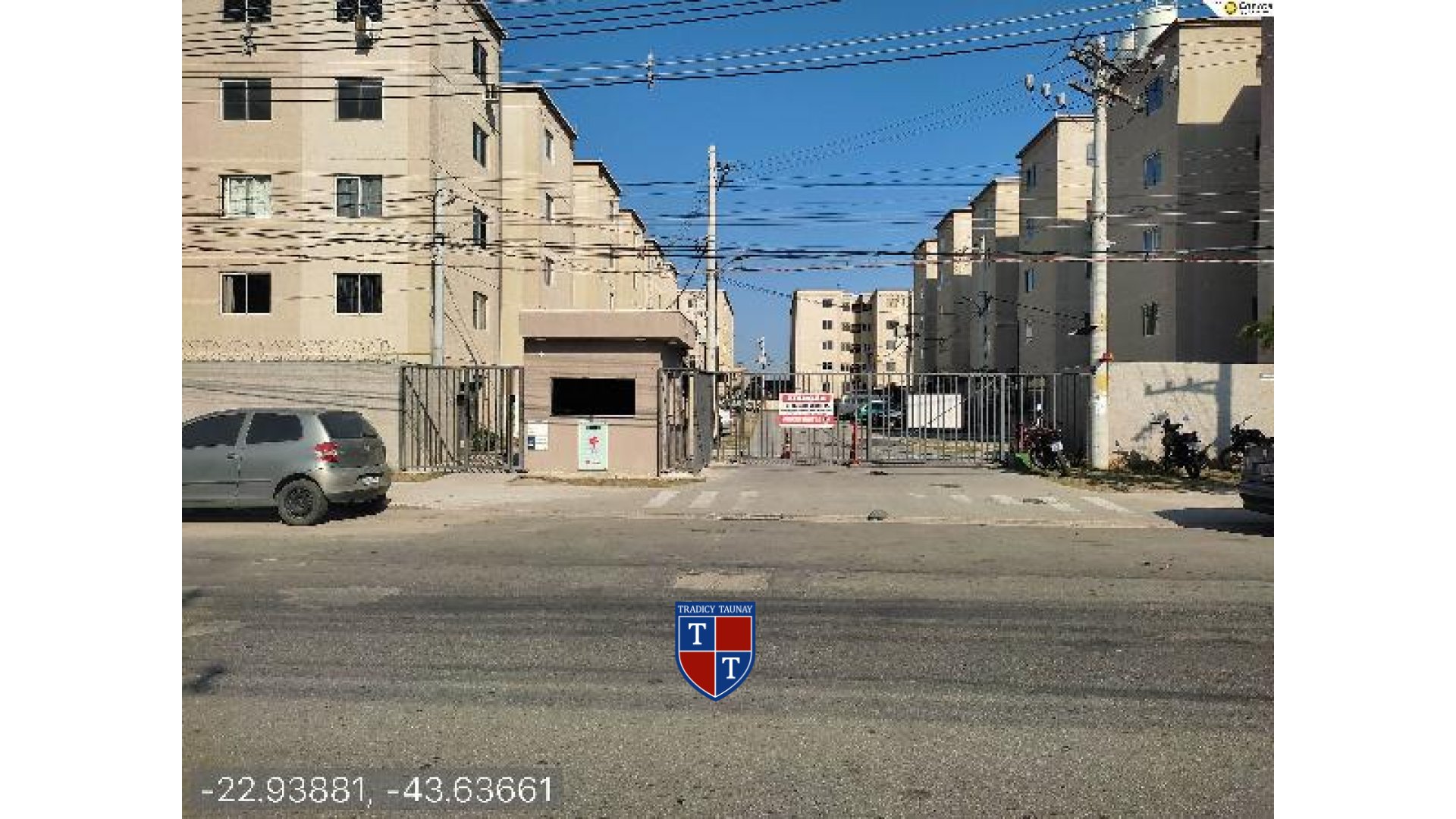 APARTAMENTO em SANTA CRUZ