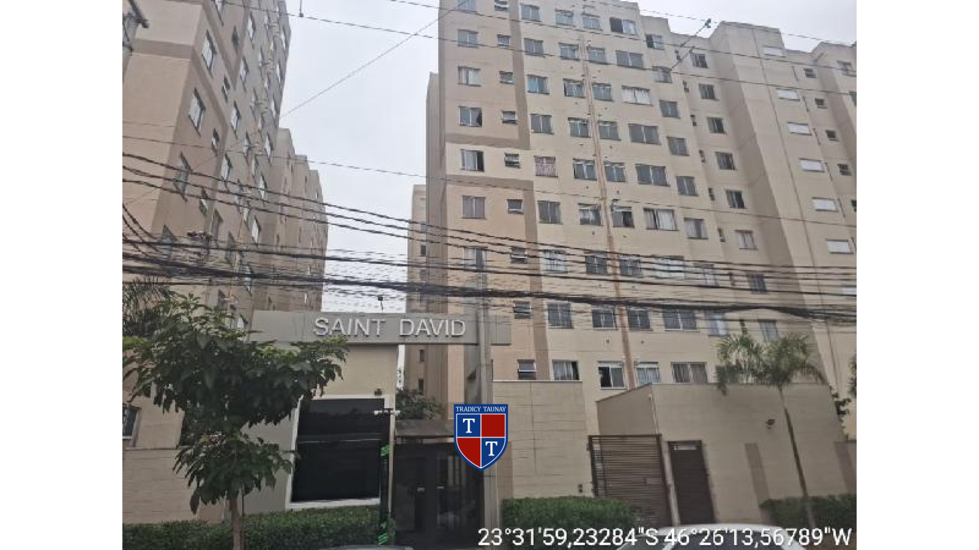APARTAMENTO em PARADA XV DE NOVEMBRO