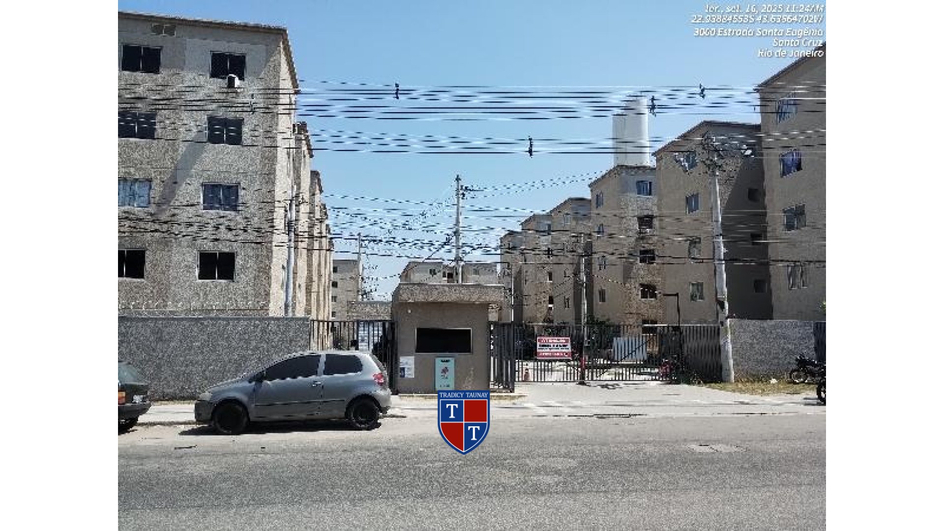 APARTAMENTO em SANTA CRUZ