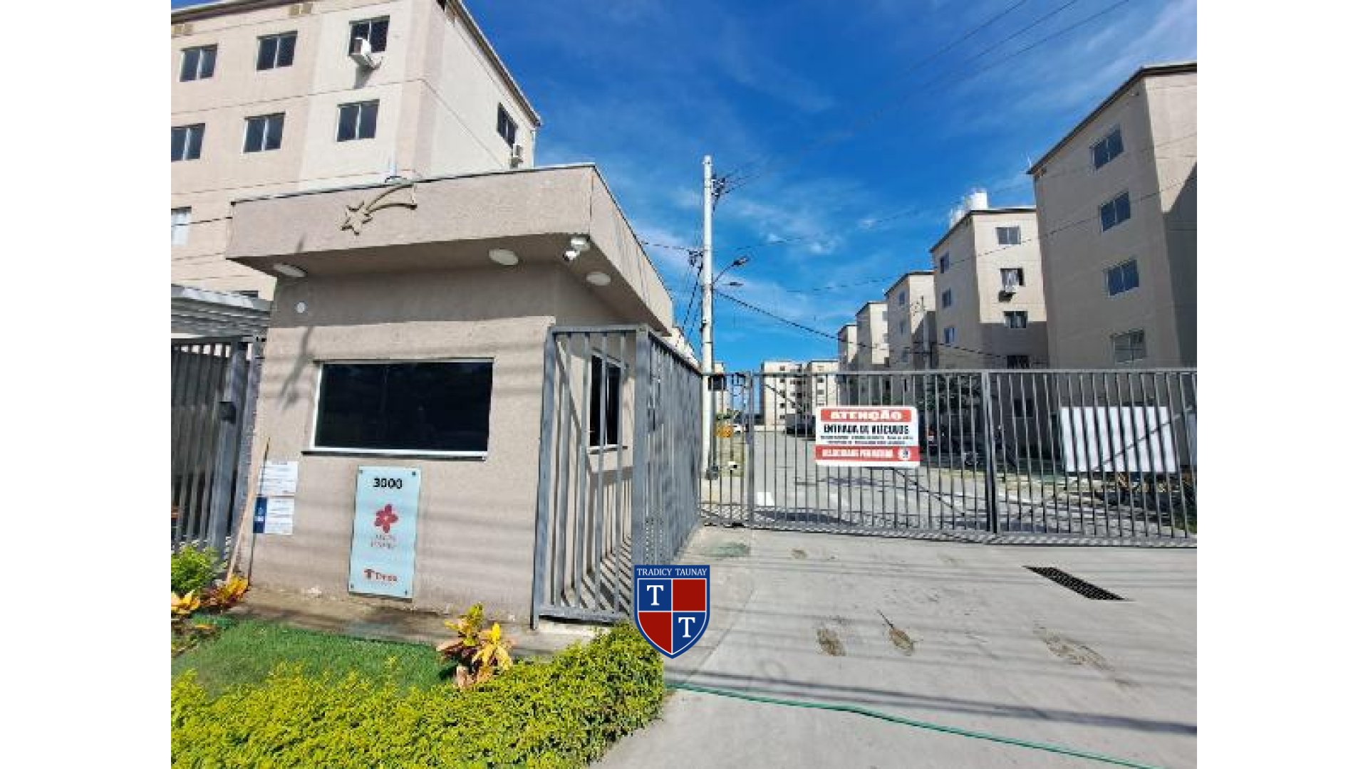 APARTAMENTO em SANTA CRUZ