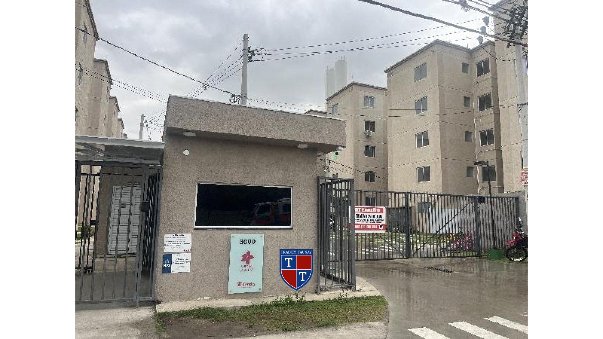 APARTAMENTO em SANTA CRUZ
