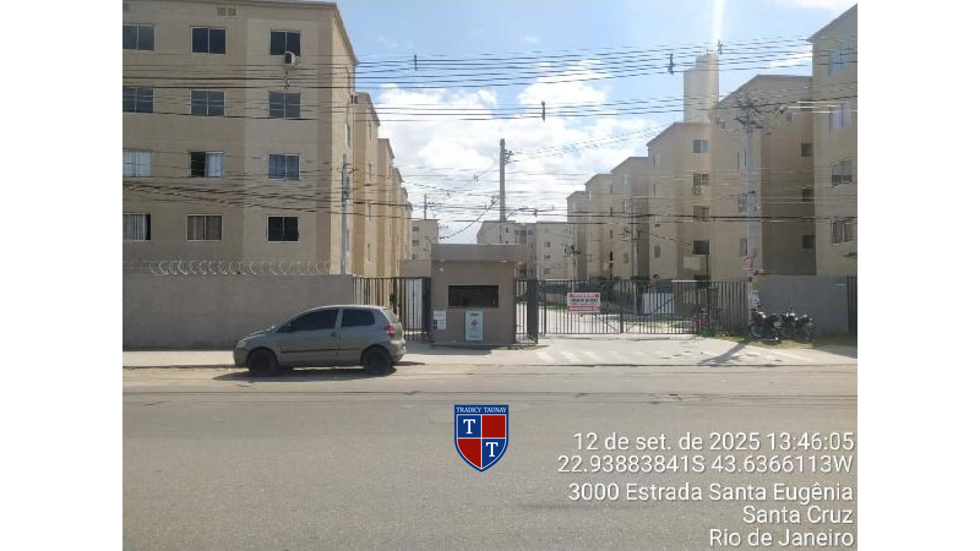 APARTAMENTO em SANTA CRUZ