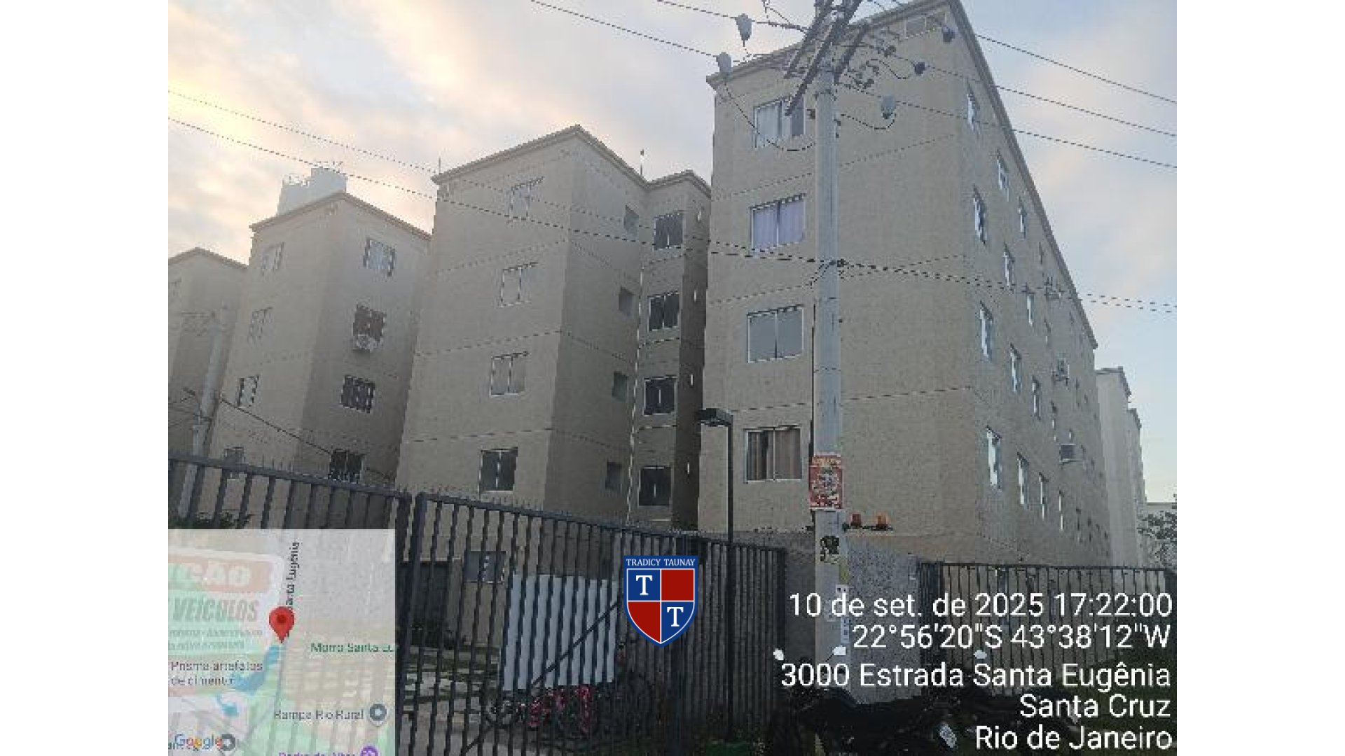APARTAMENTO em SANTA CRUZ