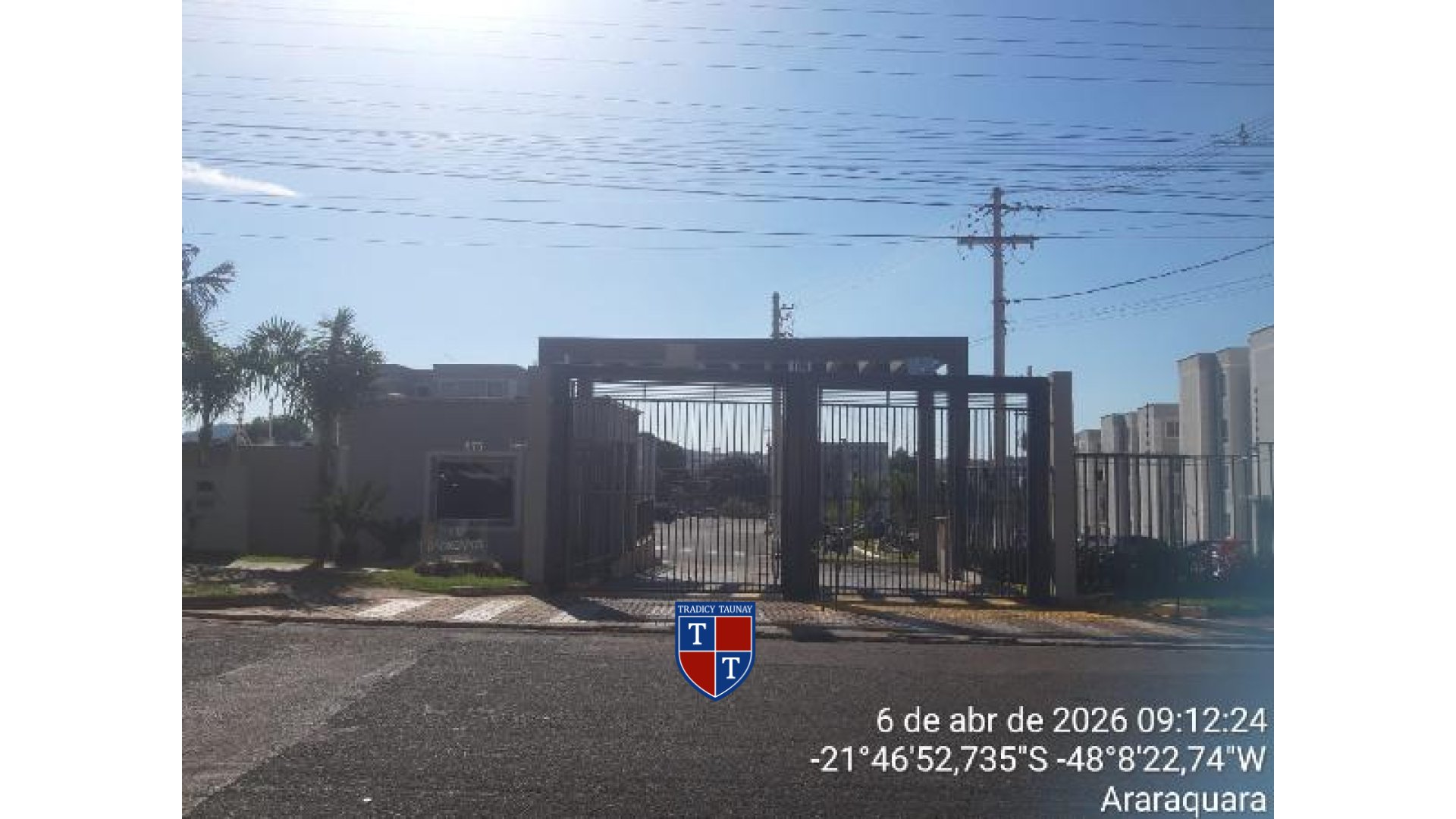 APARTAMENTO em JARDIM SANTA CLARA (VILA XAVIER)