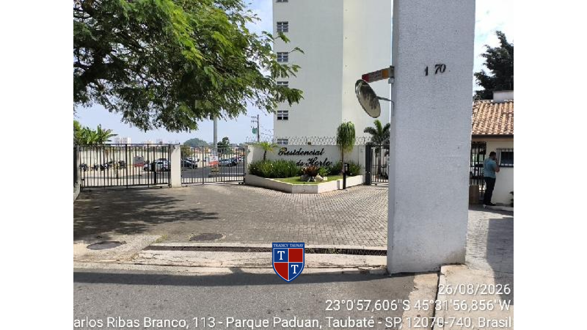 APARTAMENTO em PARQUE PADUAN