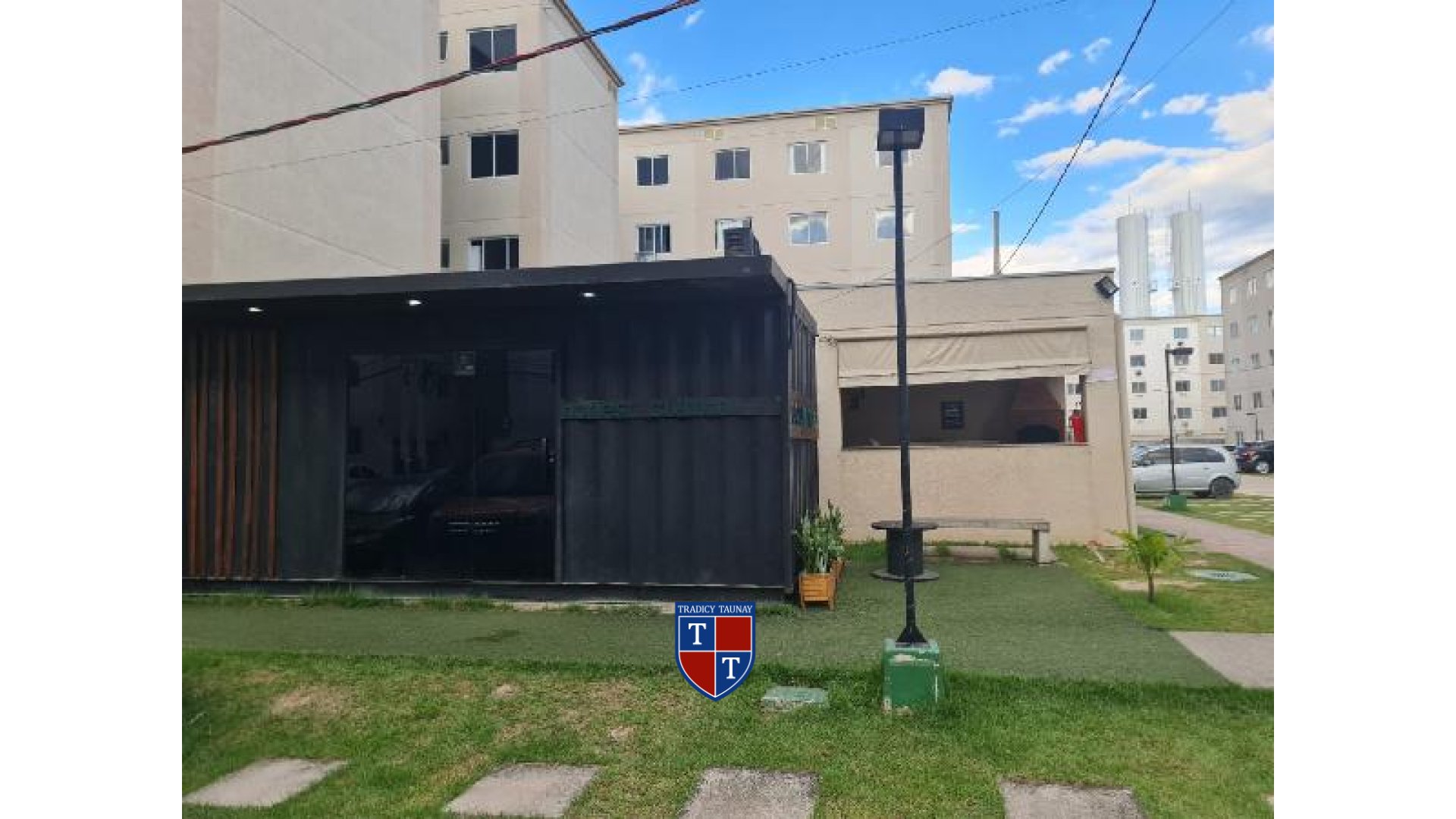 APARTAMENTO em GUARATIBA