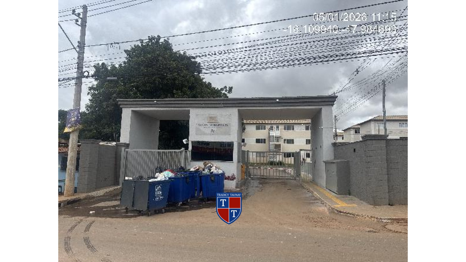 APARTAMENTO em CHACARAS E MANSOES SANTA MARIA