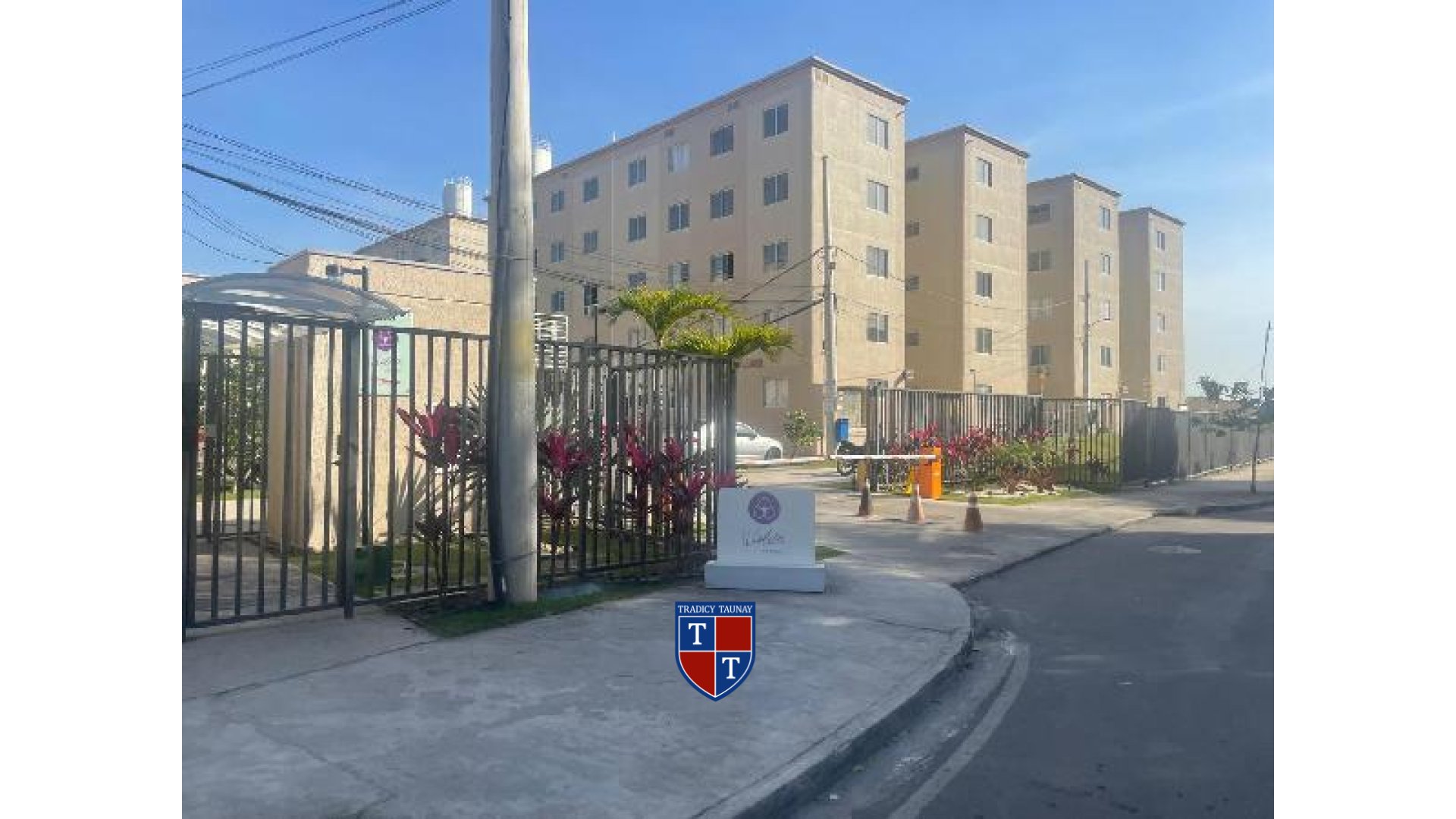 APARTAMENTO em GUARATIBA