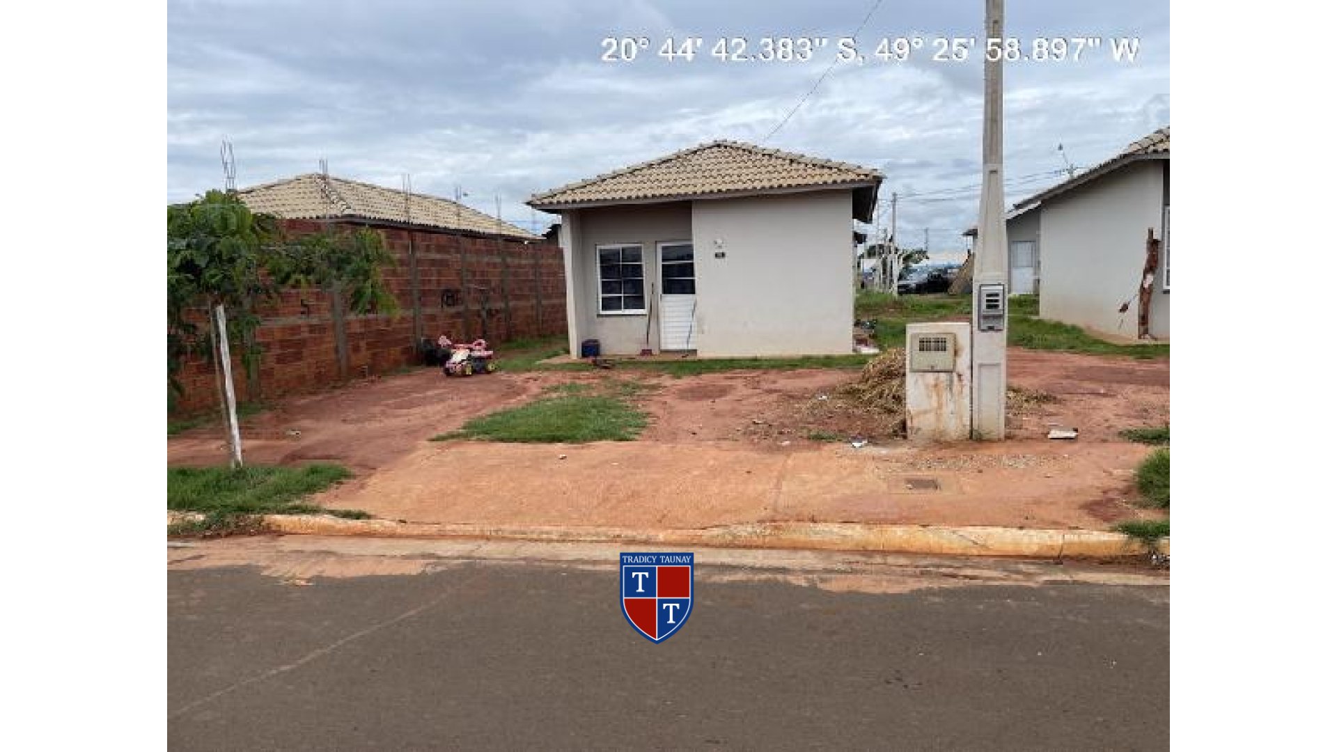 CASA em RESIDENCIAL JOSE BERNARDES COELHO