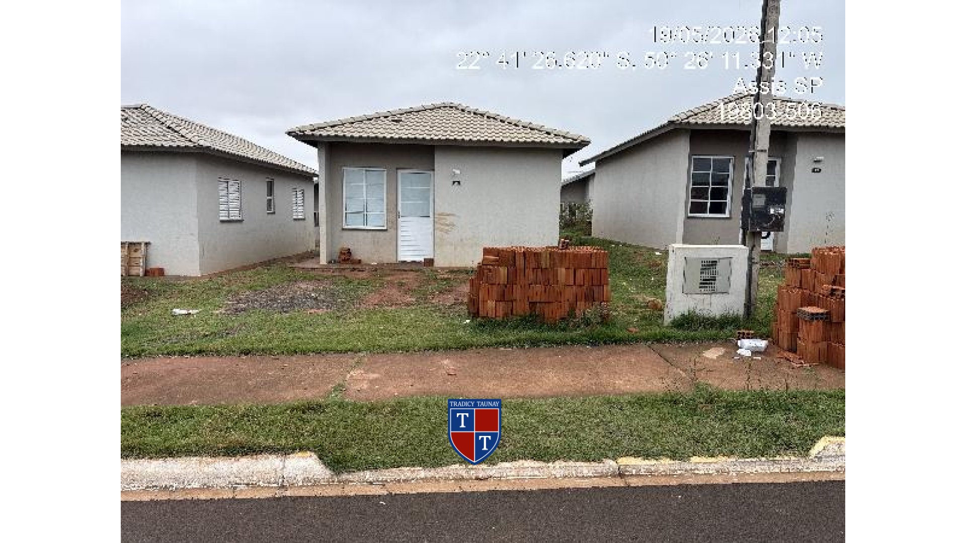 CASA em RESIDENCIAL BELLA VISTA II