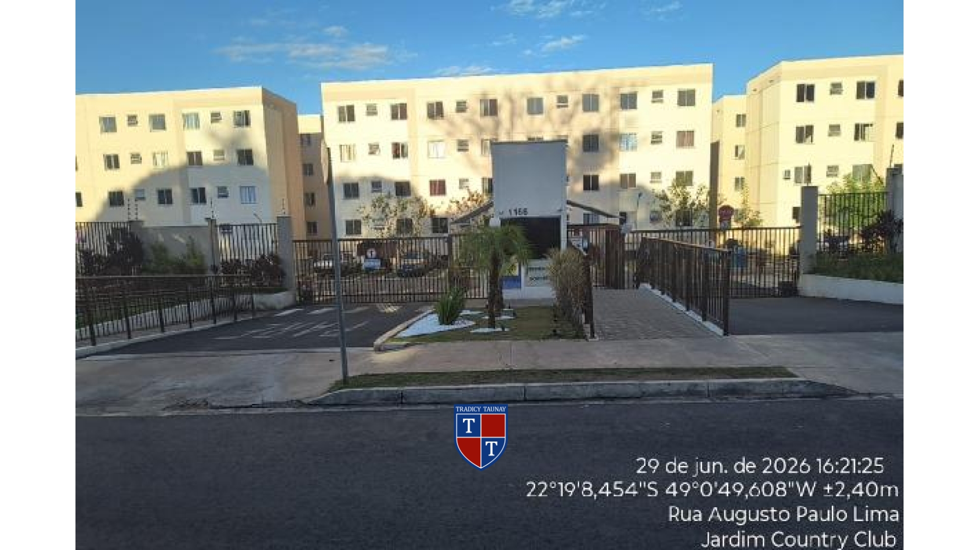 APARTAMENTO em JARDIM COUNTRY CLUB