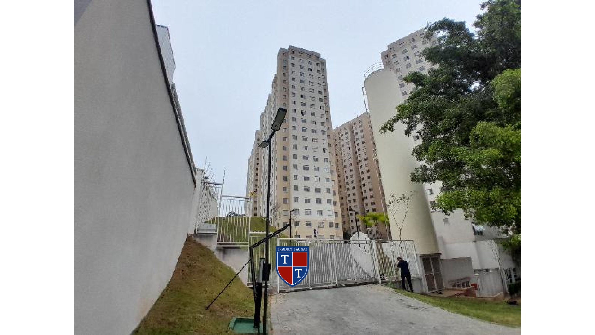 APARTAMENTO em GUAIANAZES