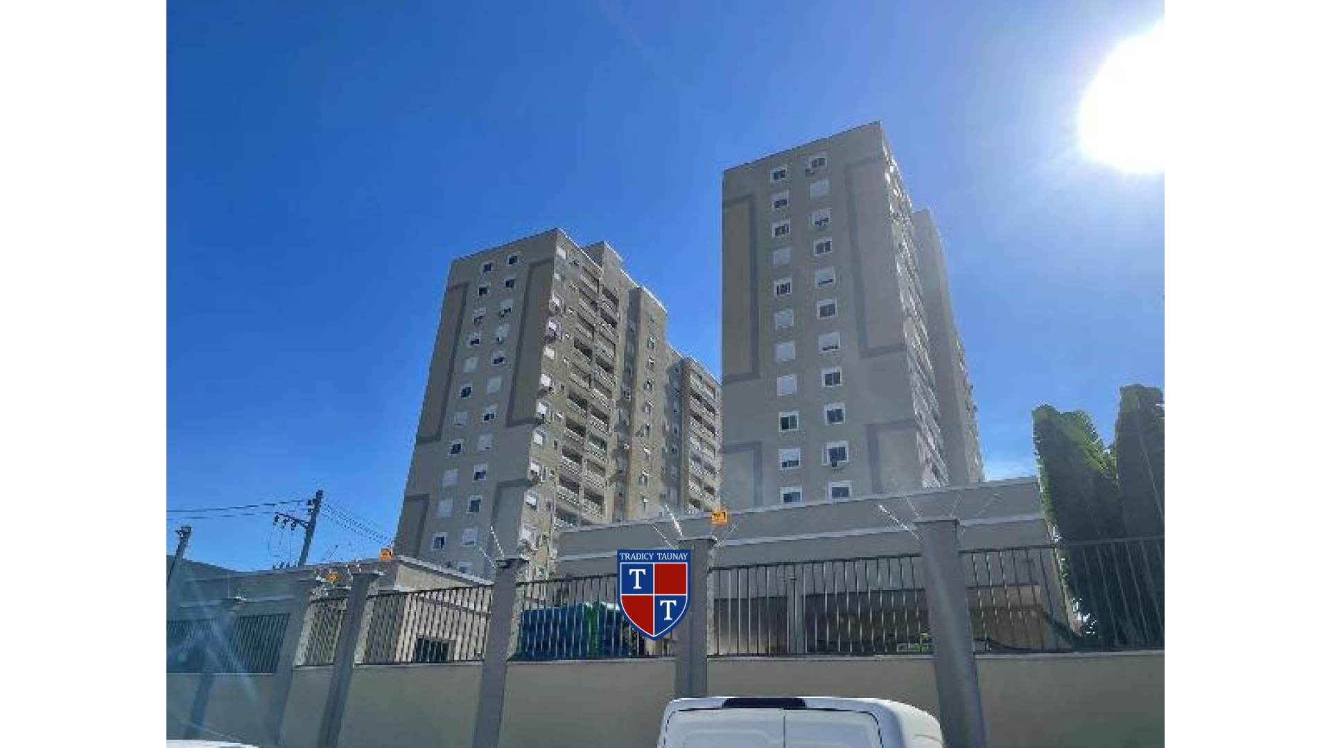 APARTAMENTO em ROCHA MIRANDA