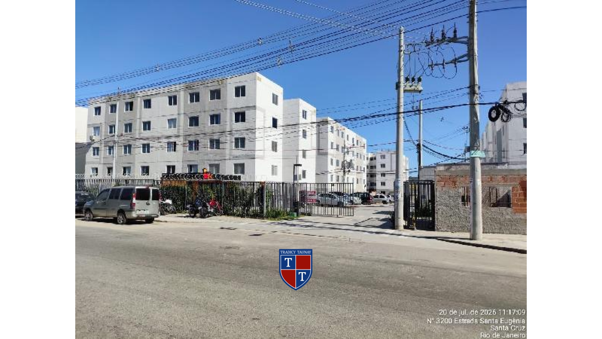 APARTAMENTO em SANTA CRUZ