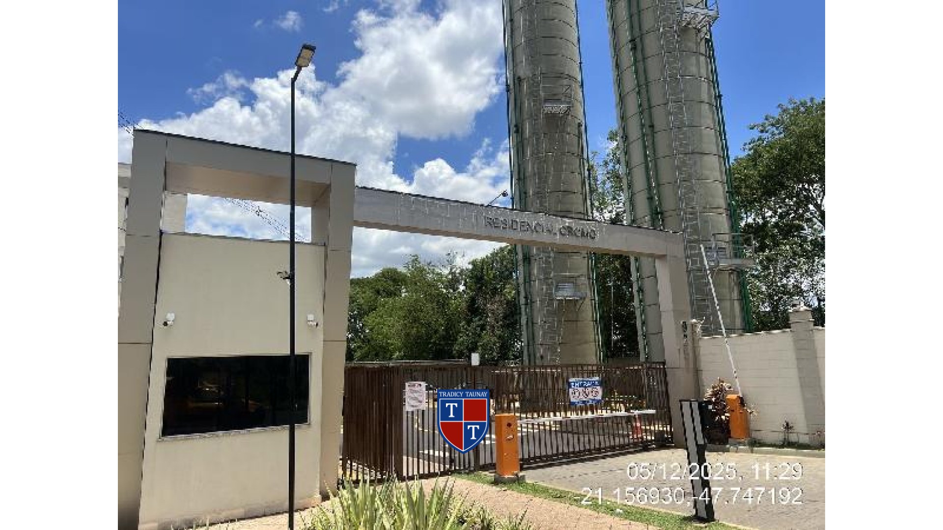 APARTAMENTO em JARDIM OURO BRANCO