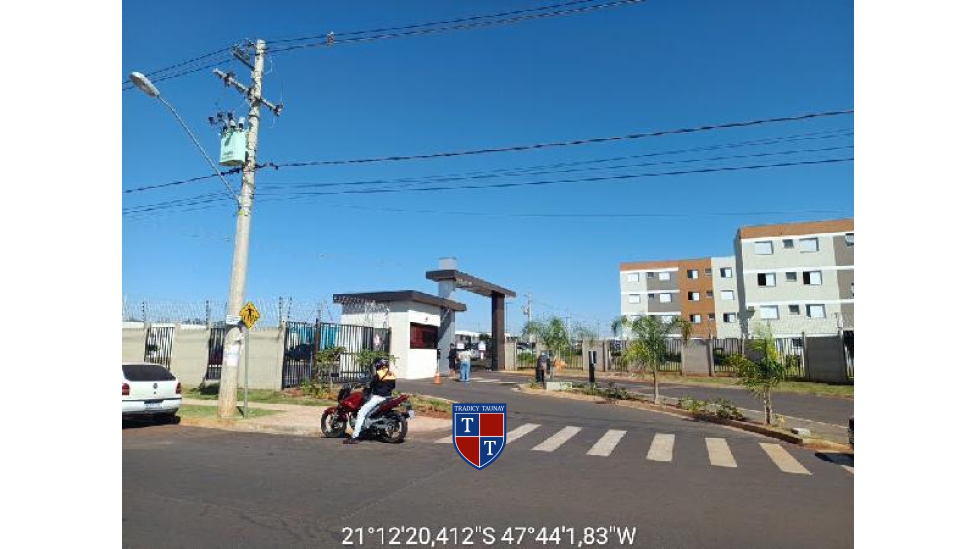 APARTAMENTO em RECREIO ANHANGUERA