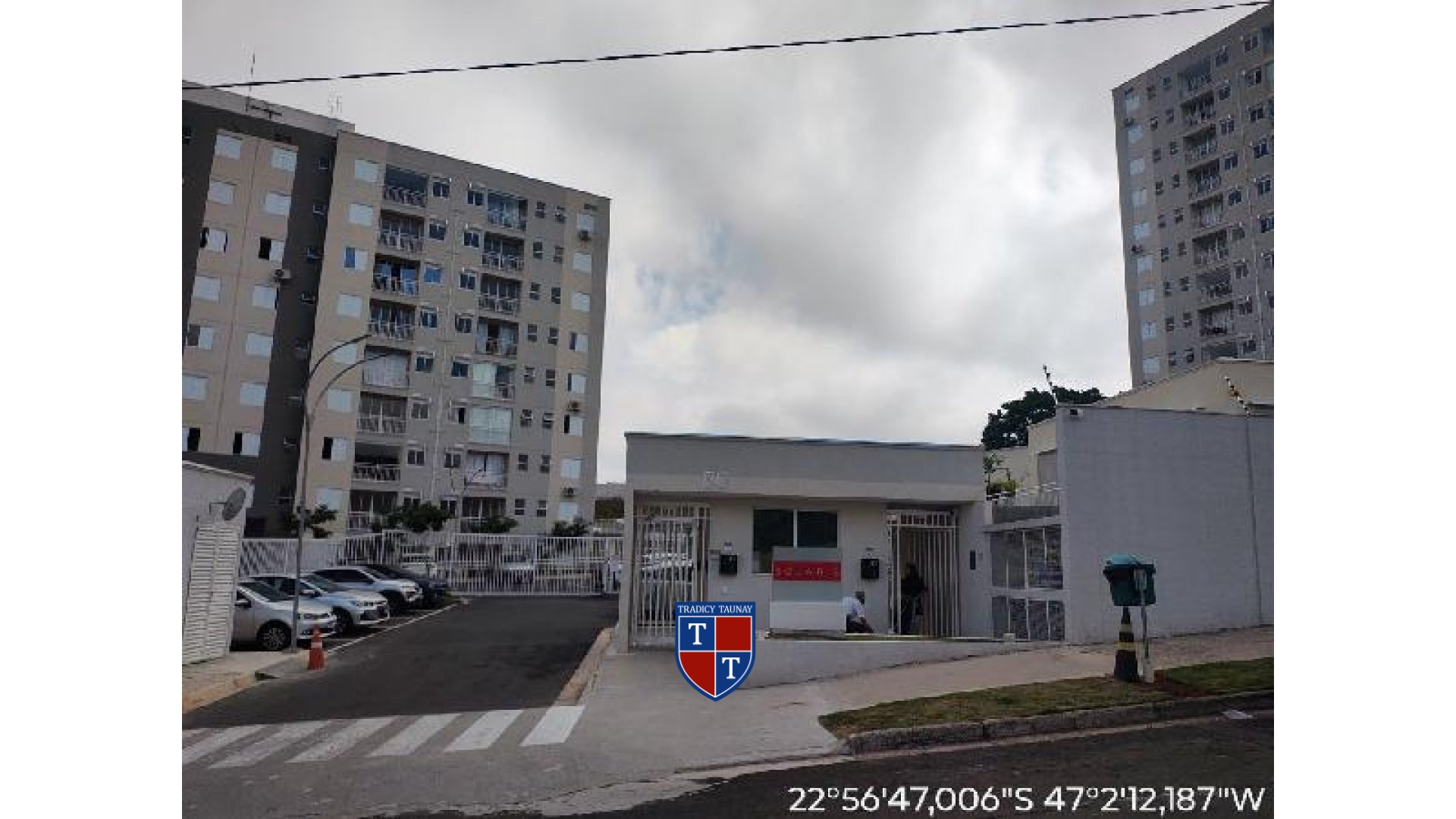 APARTAMENTO em JARDIM DAS CEREJEIRAS