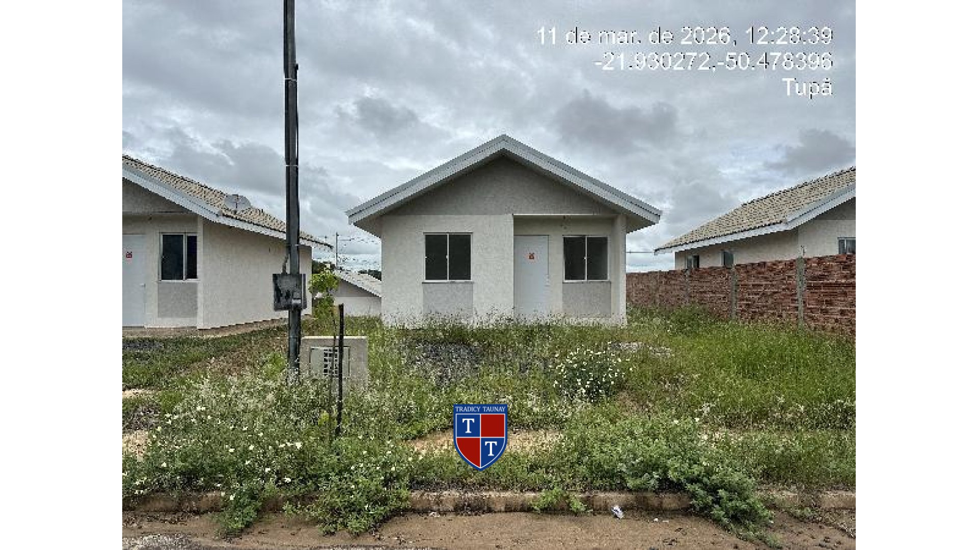 CASA em JARDIM TUPI